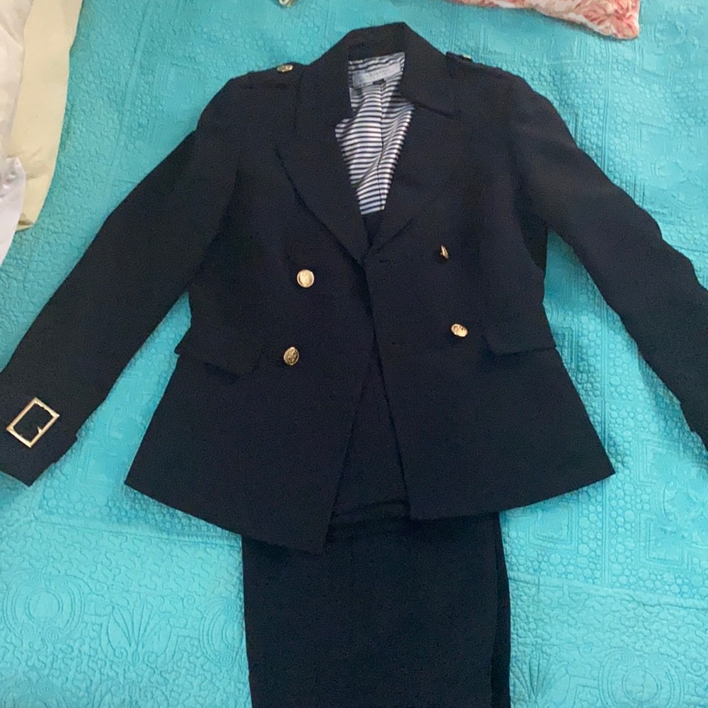 Tahari suit